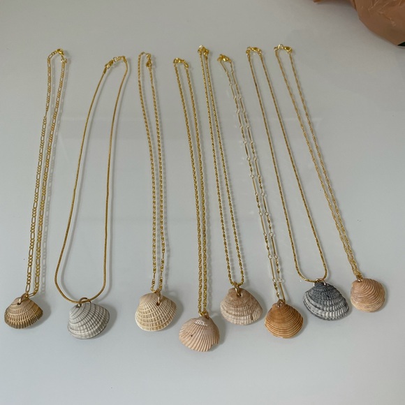 Shell Necklaces! - Picture 9 of 10